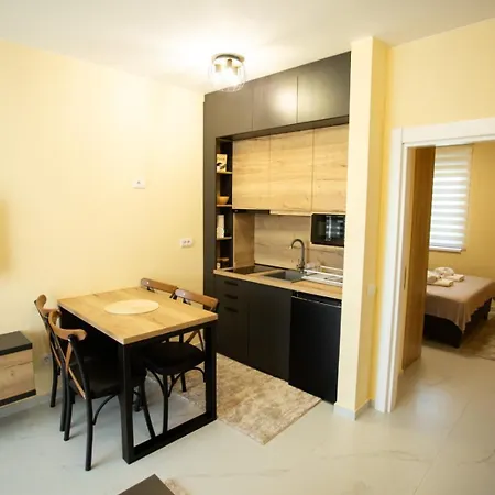 Apartment Family 3